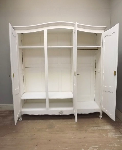 If2980 3 Door French Provencal Style Armoire