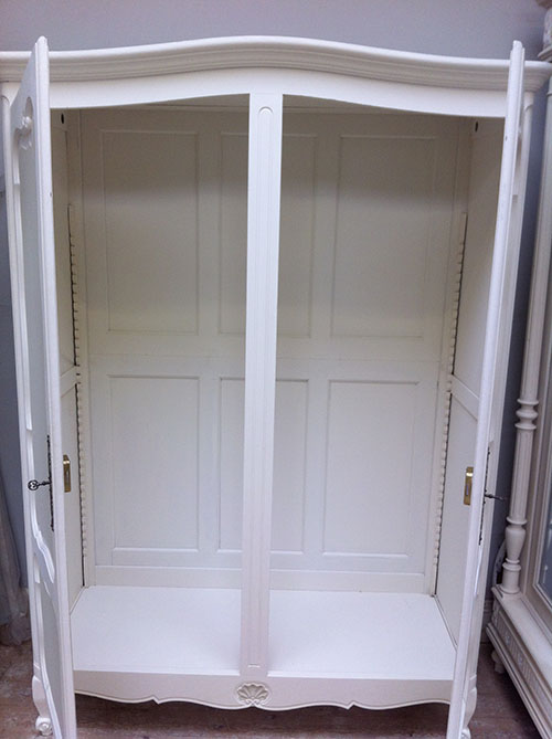 Deco Chambre Couleur Bleu : Armoire Chambre Style Provencal Superb french louis xv style painted [R Deco Chambre Couleur Bleu : Armoire Chambre Style Provencal Superb french louis xv style painted [R