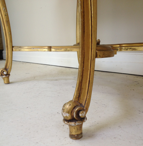 A551 Italian Giltwood Dressing Table