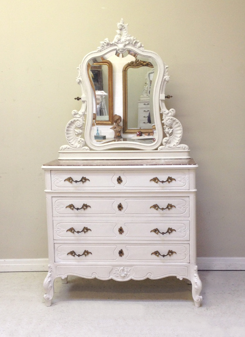 A4182 Antique Rococo coiffeuse / dressing table