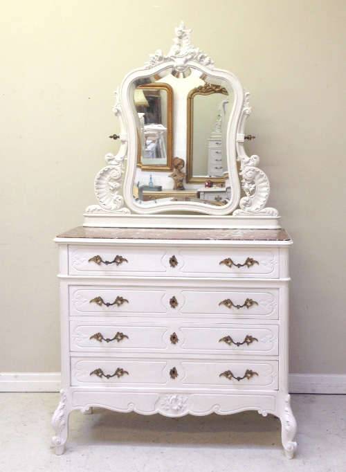 A4182 Antique Rococo coiffeuse / dressing table